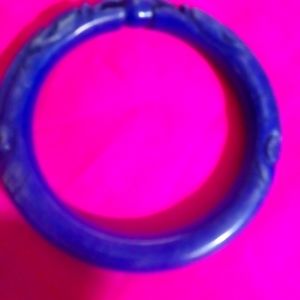 LAPIS Dragon holding Pearl Bangle 37 grams 61mm
